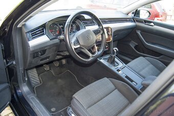 Volkswagen Passat Variant Business 2.0TDI 2021 149000 Manuál - 9