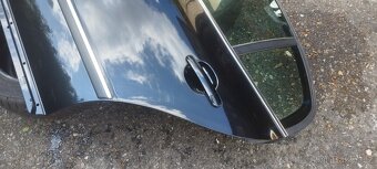 Skoda Superb 1,zadní levé dveře, komplet a s výplní, nové - 9