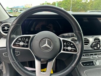 Mercedes-Benz E 300 2020 - 9