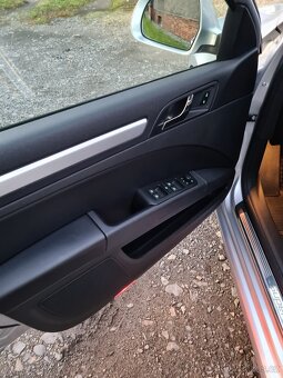 Škoda Superb 2.0 125kW r.v. 2014 - 9