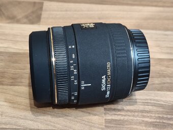 Sigma 50mm /f2.8 DG Macro EX (Canon) - 9