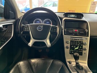 VOLVO XC 60 2.4 D 120 kW 6 RYCHLOSTÍ 4x4 PUVOD ČR - 9