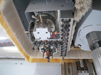 CNC obráběcí centrum HOMAG BOF 211 VENTURE 10 - 9