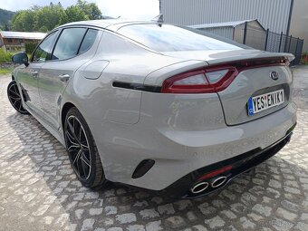 Kia STINGER 3.3i V6 T-Gdi Gpf - 9