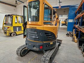 Minibager 2,5 tony Hyundai R25Z-9AK s powertiltom - 9