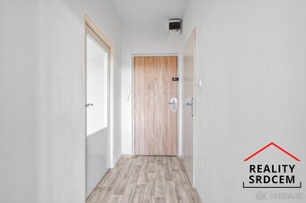 Podnájem zrekonstruovaného a prostorného bytu 1+1, 35 m2, ul - 9