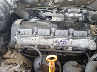 W Sharan 1.9 TDI 96kW (bez DPF), 7míst, servisní historie - 9