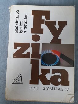 Prodám středoškolské učebnice (chemie, fyzika, zeměpis, děje - 9