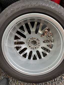 Audi Q7 285/45 r20,jako nová.... - 9