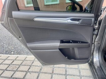 Ford Mondeo MK5 2.0tdci/132kw, Titanium, pěkný vůz - 9