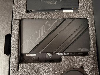 Herní základní deska ASUS ROG Maximus Z790 APEX LGA1700 - 9