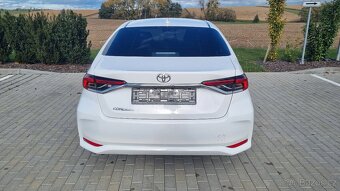 TOYOTA COROLLA 1.5 SDN 2025 COMFORT ODPOČET DPH - 9