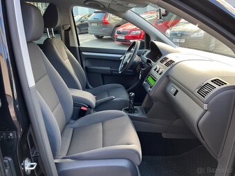 Volkswagen touran 1.6tdi, ČR ,SERV,NEHAVAROVÁNO. - 9