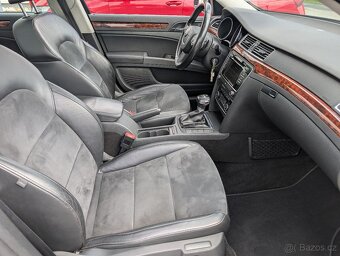 ŠKODA SUPERB COMBI 2.0TSi 147kW DSG ALCANTARA - 9