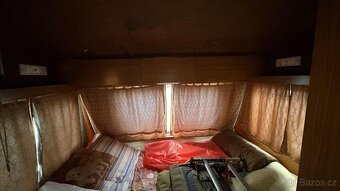 Polský karavan N126 - 9