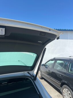 Škoda Superb 3 2.0tdi 110kw - 9