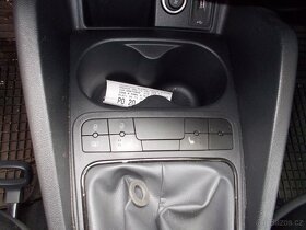Seat Ibiza 1.2TSI 66kw r.v. 2016 - 9