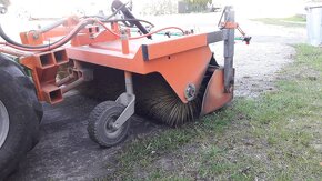 Zametač Agrometall pro stroj Avant - 9