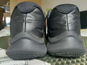 Sportovní tenisky NIKE 36/ US 4Y - 9
