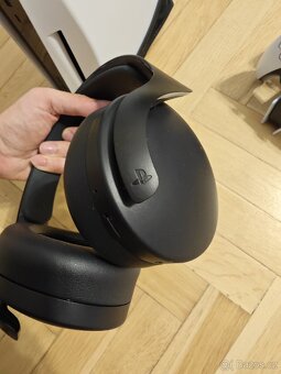 PS5 s mechanikou + příslušenství - 9