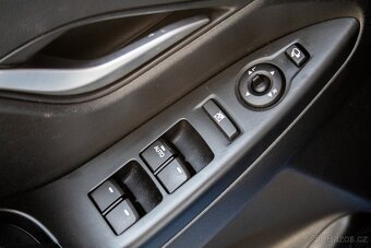 Hyundai ix20 1.6 CRDi HP DOHC 16V Style - 9