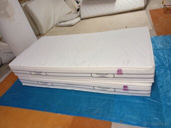 Prodám 2 x pamětové luxusní sendvičové matrace 100 x 200 x 2 - 9