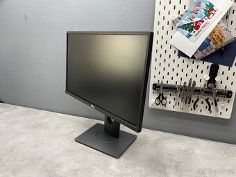 Profesionální 23" monitor Dell P2317H - FullHD IPS 1920x108 - 9
