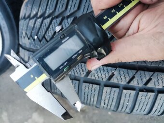 Alu 8,5Jx19 ET45, 5X112 ZIMNÍ PNEU 235/40R19 Continental - 9
