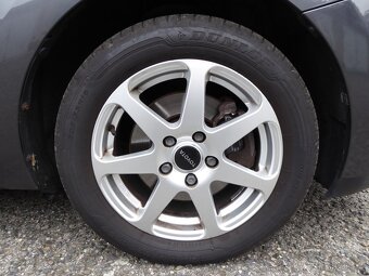 Toyota Auris 2,0 D-4D - výborný stav - 9