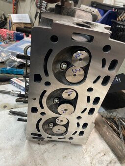 VW Polo 1.2 HTP 40kW - 9