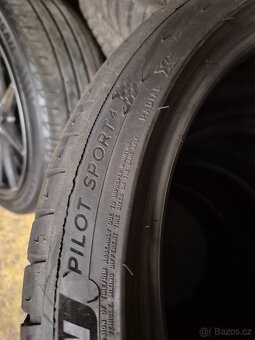 5x112 vw 225/40 R18 - 9