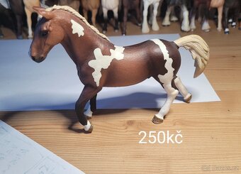 Schleich koně - 9