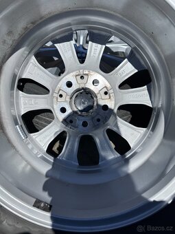 Letní sada alu kol na BMW 3 G20 G21 17" s pneu a krytkami - 9