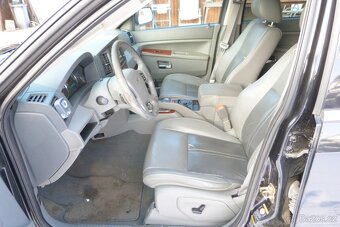 Jeep Grand Cherokee 3.0 CRDi V6 160kw - 9