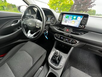 Hyundai i30 COMBI 1,0 T-GDi 88kW SMART LED, NAVI - 9