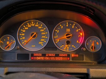 BMW X5 E53 4.8is - 9