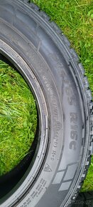 Zimní pneu 215/65/16C DOT 4721 - 9