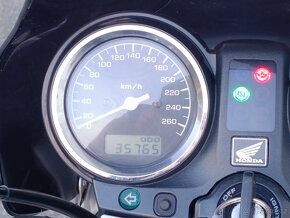 HONDA CB 900 F HORNET - 9