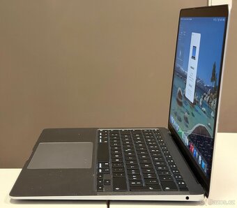 MacBook Air M1 2020 /16GB RAM/256GB SSD/ Záruka - 9