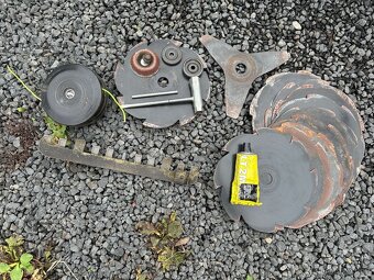 Křovinořez Oleo Mac Sparta 25 + komplet příslušenství - 9