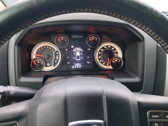 DODGE RAM 1500  5.7 HEMI, 4x4, 2015 - 9