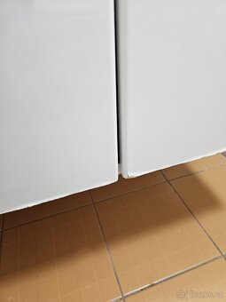 Umyvadlo se skříňkou - 9