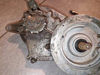 Polomotor babetta 210 - 9