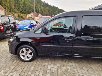 VW CADDY Maxi, 2.0 TDi, 5 míst, plný servis, r.v. 2017 - 9