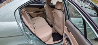 Huyndai Accent 1.4 i 16V - 9