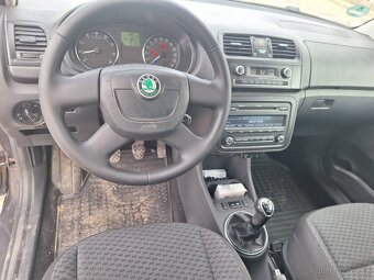 Škoda Roomster 1.2TSi/63kW,R. 2011, Plná servis.historie - 9