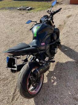 Kawasaki Z1000 - 9