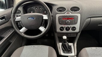 Ford Focus kombi 1.6i 74kw - možnost splátek - 9