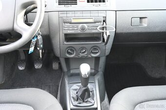 Škoda Fabia 1.9TDI 74KW Ambiente 12/2007 - 9