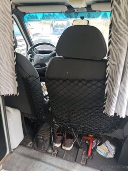 Obytná dodávka Ford transit - 9